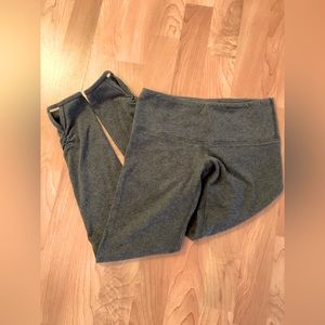 Lululemon Grey Cotton Leggings, beautiful details Size 2